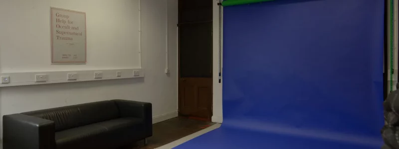 Studio Backdrop (blue)